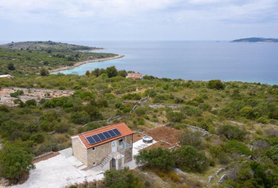 Absolutely unique property for sale on Drvenik island 
