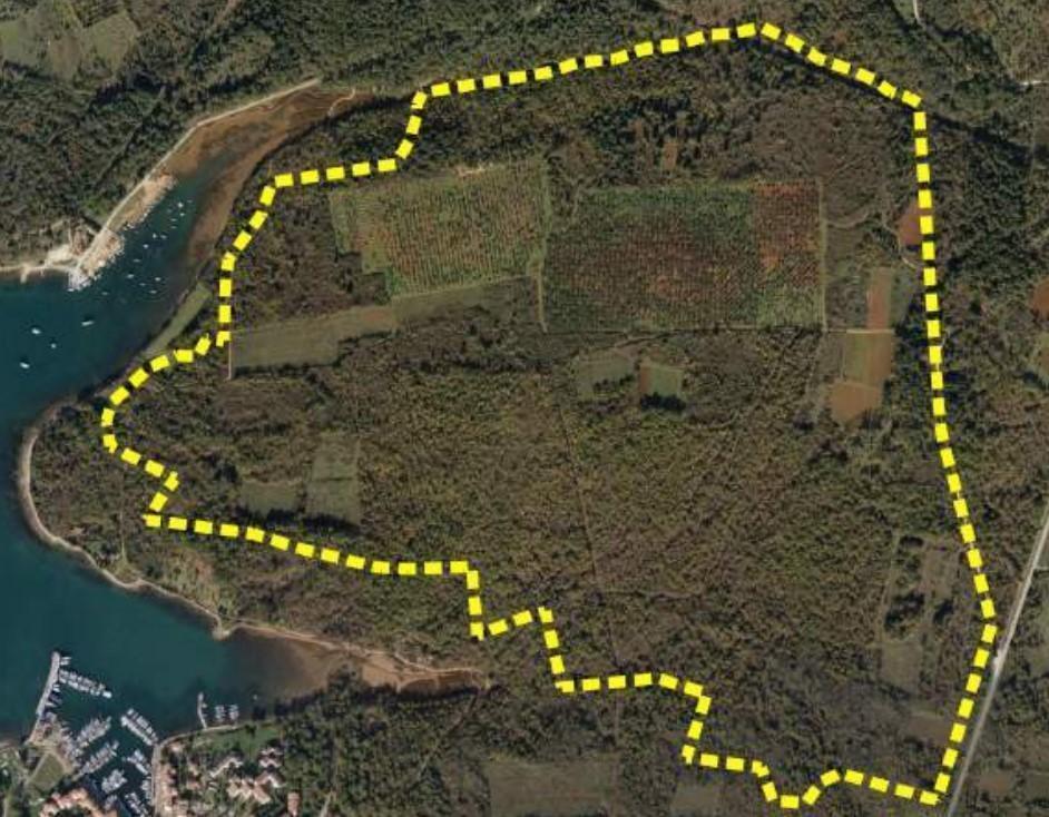 Fantasztikus vízparti terület Porec környékén - 5***** golfpálya projekthez szállodával, villákkal és apartmanokkal 