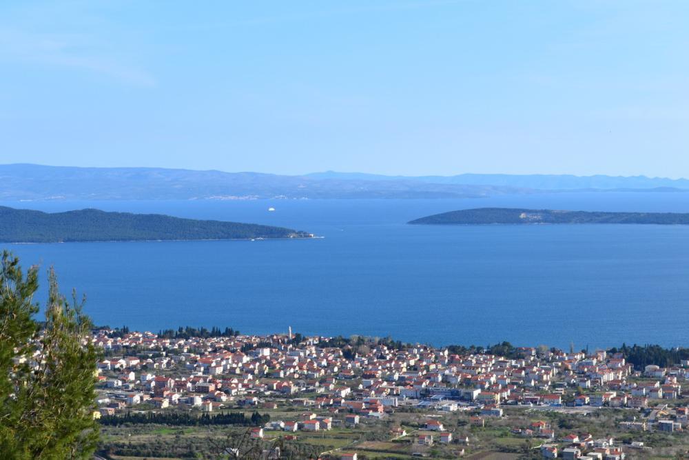 Terrain agricole à vendre à Kastela 