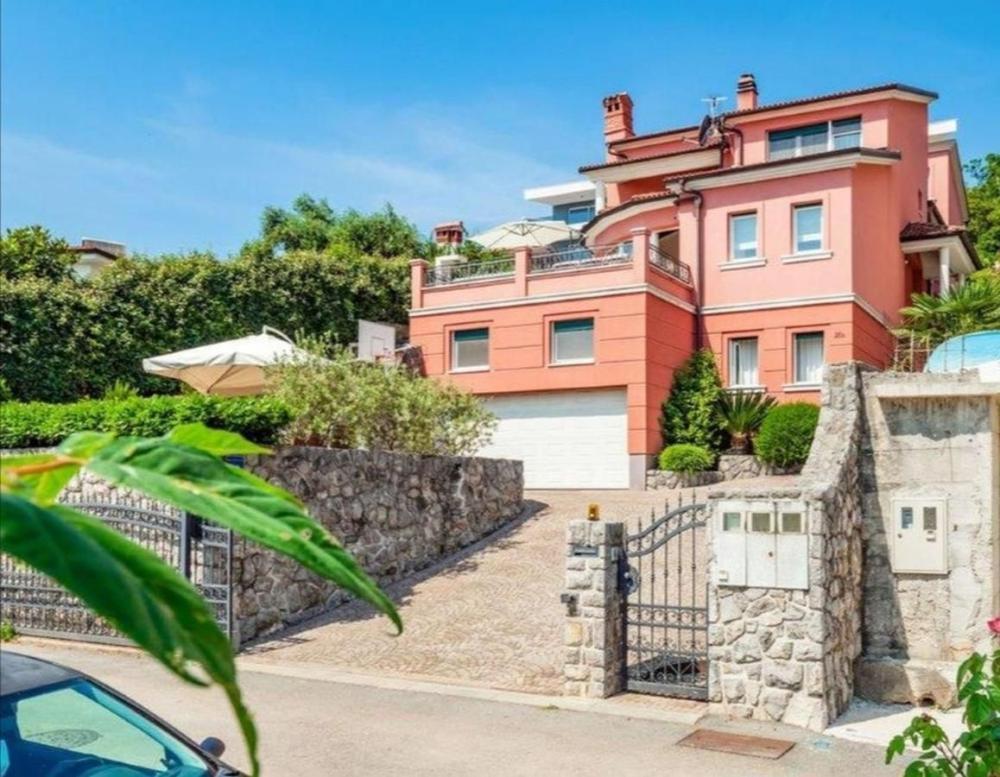 Superbe villa à Opatija, l'une des meilleures de la région ! 