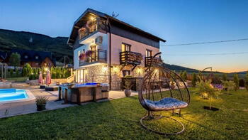 Fantastic family villa with pool on Plitvice lakes 