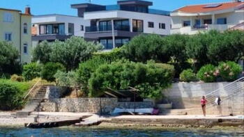 Luxus penthouse Kozinóban, Zadarban, mindössze 30 méterre a tengertől 