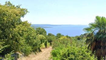 Terrain à bâtir avec vue mer dans le quartier de Rabac 