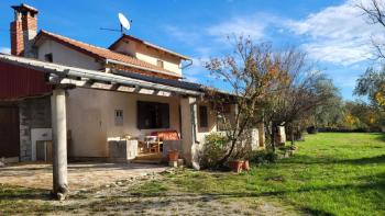 Detached house on a spacious garden in Rovinj area 