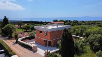 Ideal roh-bau villa in Kavran with sea views! 