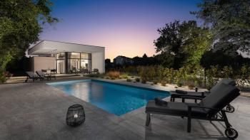 Modern villa with swimming pool located in a wonderful location 