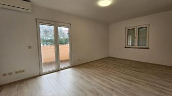 Two-bedroom apartment on the ground floor in a quiet location in Stinjan 