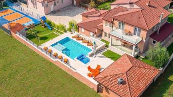 Perfect property for tourism in Loborika near Pula, for sale 