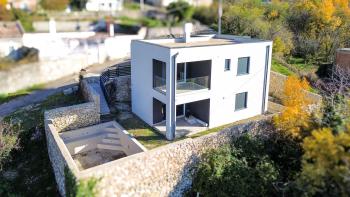 New modern villa in a new building with a swimming pool in Grizane, for sale! 