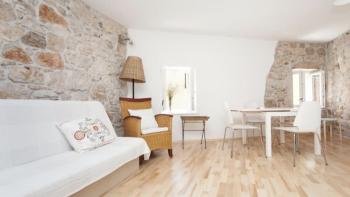 Newly renovated house in the center of the old town in the best location in Rovinj, for sale 