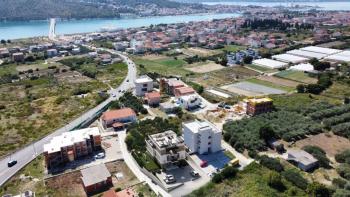 New complex of apartments in Trogir area in close vicinity to the sea 