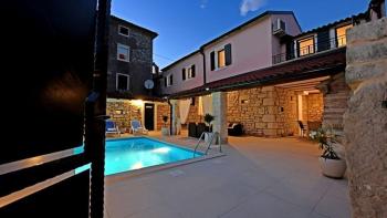 Stone villa with swimming pool in the old town of Sveti Lovrec 