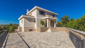 Maison de luxe avec vue panoramique sur la mer à Malinska 