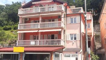 Apartments and business premises in a quiet location near the sea in Novi Vinodolski 