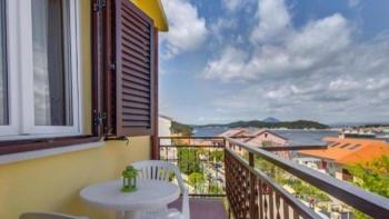 Discounted apartment for sale on Mali Lošinj 