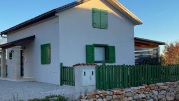 Detached new building in a quiet village near Umag 