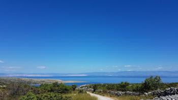 Agricultural land plot on Cres island 