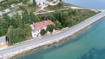 Unique waterfront property in ANTENAL are of Novigrad - just 10m from the sea! 