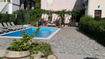 Villa with swimming pool and view of Motovun in Livade, Motovun area! 