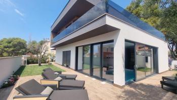 Incredible modern villa near the beach in Fazana, yet quite and green area 