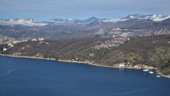 Investment project for 10 luxury villas just 50 meters from the sea in Uvala Scott 