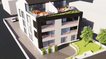 Jedna z nejlepších lokalit v Rovinji nabízí nový moderní apartmán jen 200 metrů od moře 