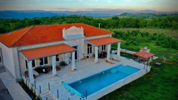 Magnificent hacienda in Vižinada, Porec area 