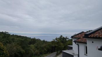 Five terraced houses of 590 m2, with sea view and 2 swimming pools in Icici 