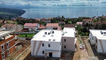 Villa in a row with a view of the sea in Pobri, Opatija! 