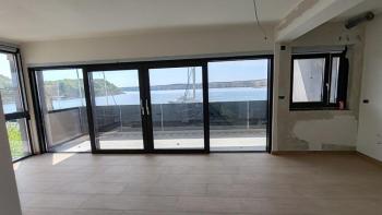 Magnificent penthouse in Jadranovo on the first line to the sea, new luxury residence 