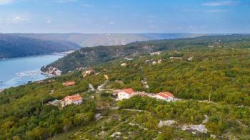 Land plot with sea views in Rabac, Labin 