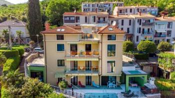 Grand villa with several apartments for renting in Opatija center 