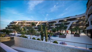 Ultra-luxury apartment in the best residential complex in Porec, 150 meters from the sea and riva only 