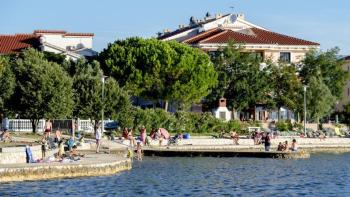 Waterfront 4 **** Hotel mit Restaurant in der Gegend von Zadar 