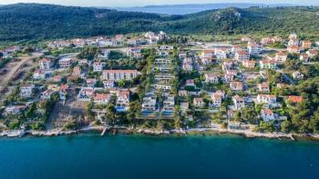 Tolles Mietobjekt - sieben Luxusvillen auf Ciovo in einer Wohnanlage am Wasser 