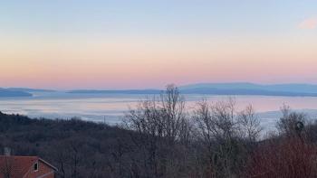 Einzigartiges Grundstück zum Verkauf in Veprinac mit herrlichem Meerblick 