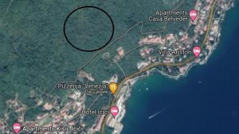 Egyedülálló urbanizált telek eladó Iciciben, mindössze 150 méterre a tengertől, ideális luxusvillák számára 