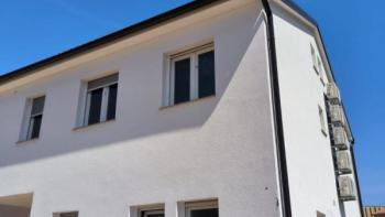 Newly built attached house in Rovinjsko Selo, Rovinj only 7 km from the sea and city centre 