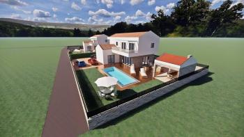 Modern villa with swimming pool in Sveti Lovrec near Porec 