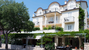Cosy hotel in Novi Vinodolski just 150 meters from the sea 