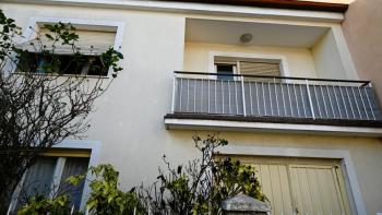 Maison à Kaštanjer, Pula - grand potentiel d'investissement ! 