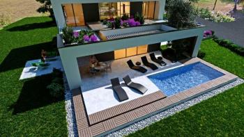 Дом современного дизайна с бассейном в районе Рабац 