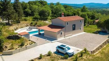 Modern renovierte Steinvilla mit Swimmingpool in der Gegend von Rabac 