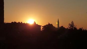 Maison à Rovinj, avec vieille ville et légère vue sur la mer 