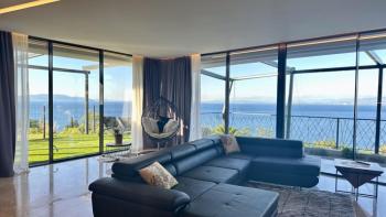 Luxury apartment in Opatija centre, 500 meters from the sea 