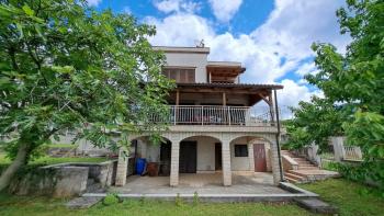 Maison familiale avec vue mer dans un endroit prestigieux à Volosko 