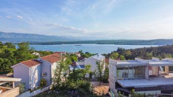 Baugrundstück 1040m2 nur 300 Meter vom Meer entfernt mit Meerblick, ruhige Lage in Klimno 