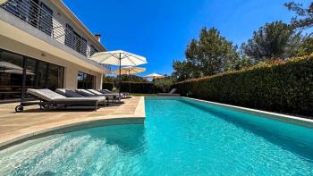 Impressive luxury villa in Porec area - one and only! 