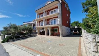 A beautiful apartment with a panoramic view of the sea in Crikvenica 