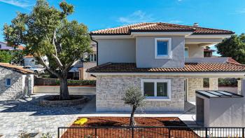 Villa de luxe avec piscine dans un endroit calme à Garica, île de Krk 